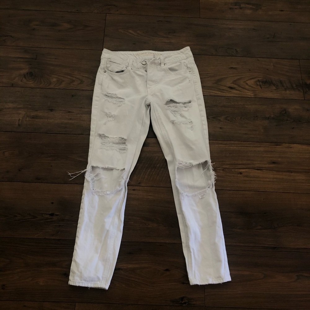 White ripped mom jeans